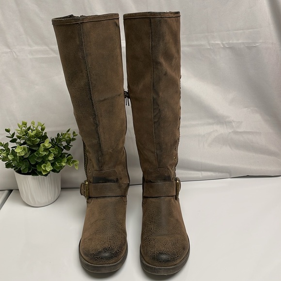Unr8ed Brown Distressed Tall Boots - Picture 4 of 16